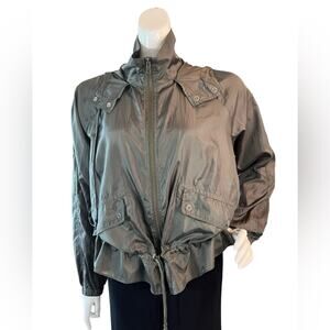 FREE PEOPLE EUC Green Light Weight Open Jacket with an attached hood size Medium